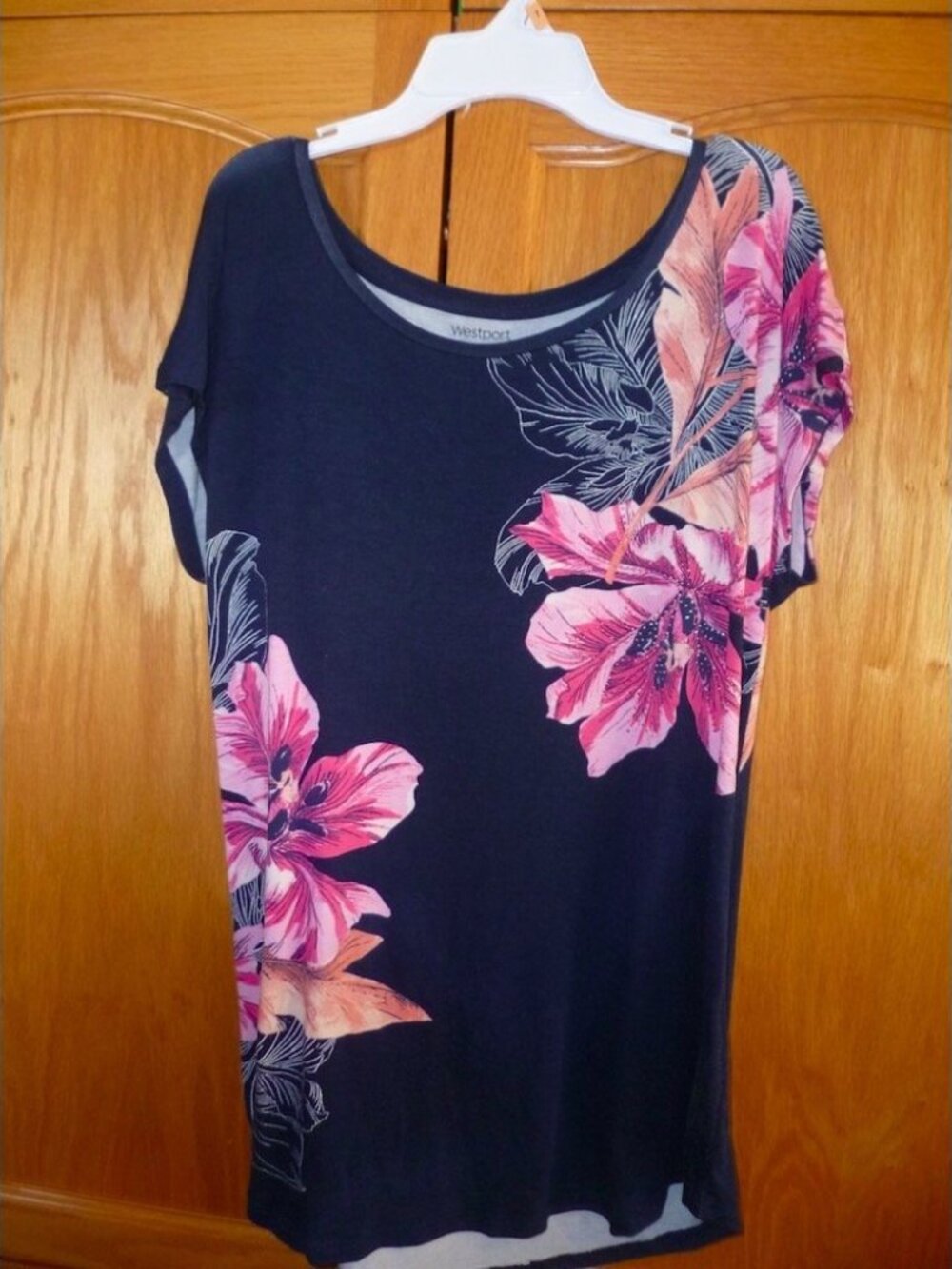 Floral-Print Navy Women's Top - Pink Bloom